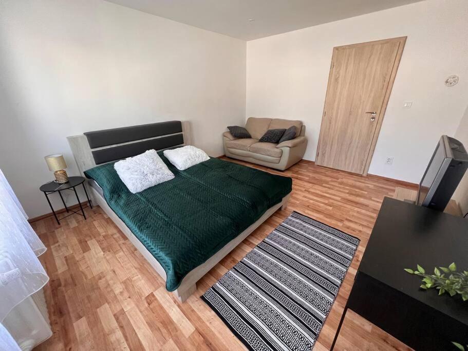 Apartman Centrum Sturka Martin Εξωτερικό φωτογραφία